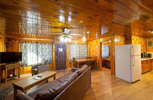 Red River Cabin | Located by the River facing the Mountains