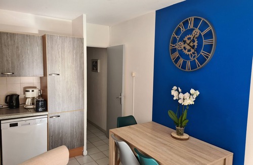 Golfe Juan Apartment | Located close to everything