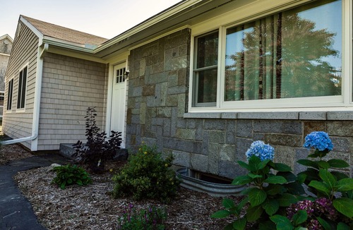 Glen Cove House | Located Directly On Rockland Harbor