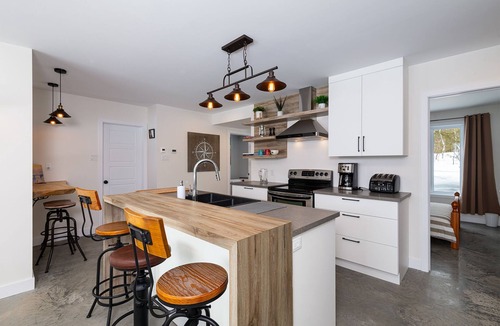 Saint Irenee House | Located in a very wooded area