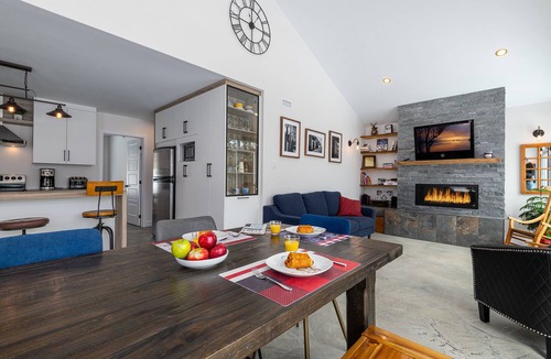 Saint Irenee House | Located in a very wooded area