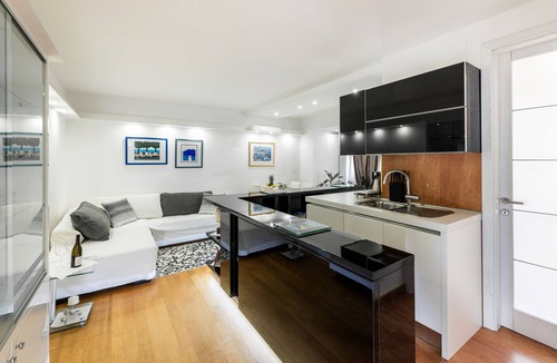Split Apartment | Located in Split, a 10-minute walk from Diocletian's Palace.