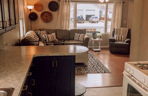 Caseville House | LOCATED IN TOWN CLOSE TO EVERYTHING
