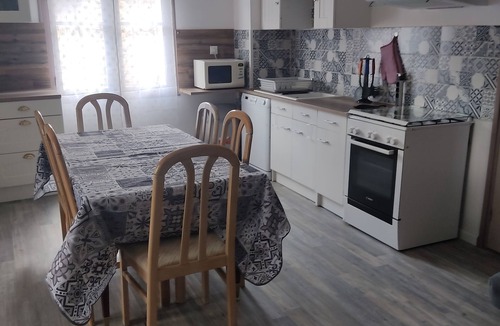 Rouze House | Location a la Semaine/450e