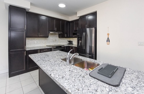 Norval House | Location at It's Best