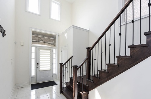 Norval House | Location at It's Best