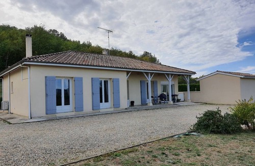 Montesquieu House | Location avec piscine proche d'Agen