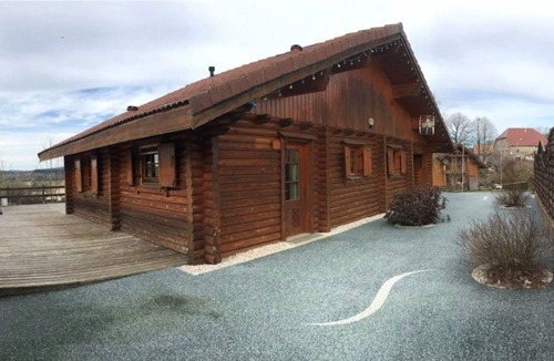 Le Latet Ski Chalet | Location Chalet Jura et Vacances à la Ferme
