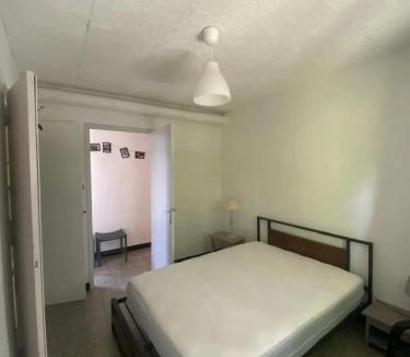 Orgnac-l'Aven Apartment | Location chaleureuse à Orgnac-l'Aven avec piscine partagée