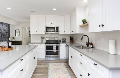 Oak Park - Northwood House | Location! Dog Friendly+2 KING Beds+Grill+Sleeps 9