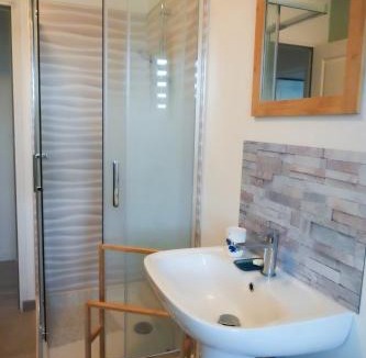 Guiselle Apartment | Location F2 44 m2