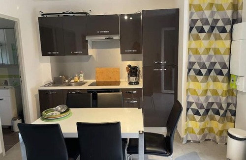 Saint-Martin-d'Ardeche House | Location Gîte Ardèche