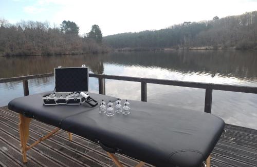 Oriolles Other | Location insolite étang