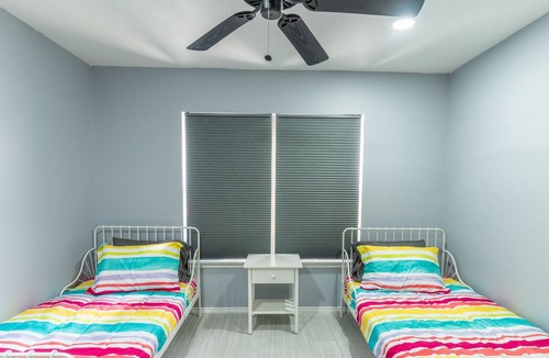 Round Rock House | Location location... Gorgeous backyard, Nearby Kalahari, Mall, Parks & Hospitals