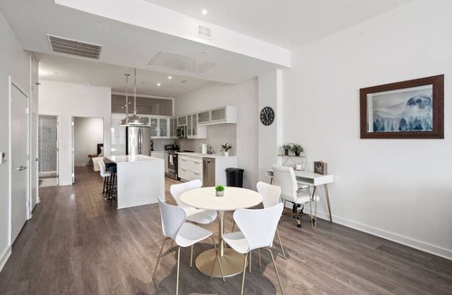 Downtown Kansas City Apartment | ☆Location Location☆ Luxury 2 bed