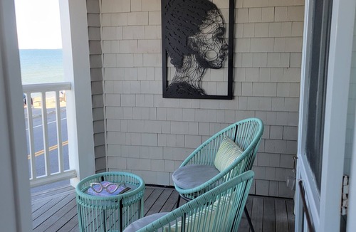 Oak Bluffs Condo | Location , Location , Location ! Walking distance to the beach.