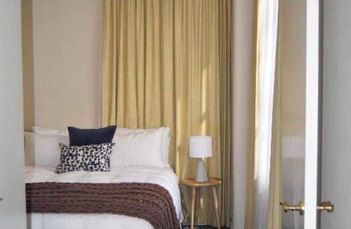 Wellington Apartment | Location, Location,Location