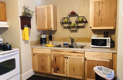 Galena Apartment | LOCATION LOCATION LOCATION ! Beautifully furnished two bedroom on Main Street