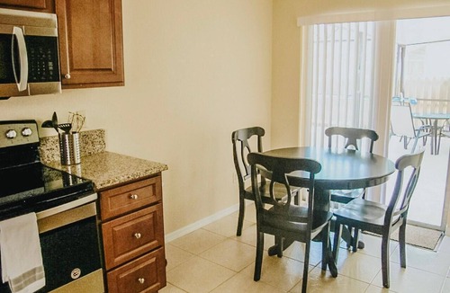 Indian Wells House | LOCATION, LOCATION! Lovely home only 4 miles away from DISNEY!