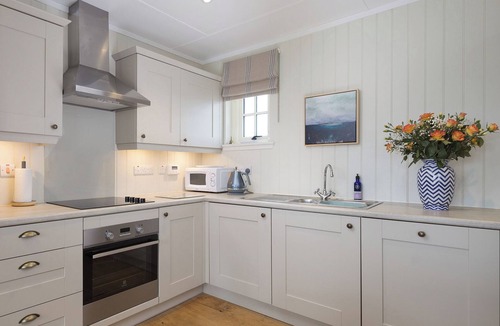 Ardroil Cottage | Location, location, property, location.