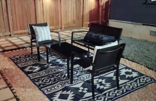 Tobin Hill House | Location! Location! Walk to The Strip & The Pearl!