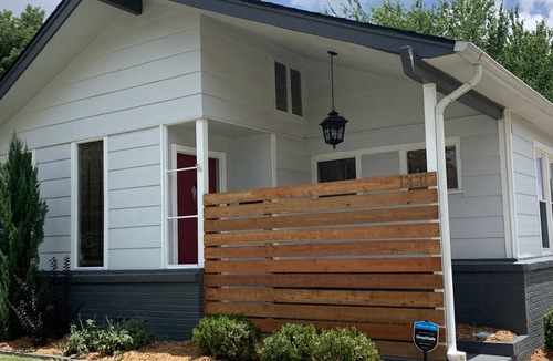 Cherry Street Cottage | Location!!!! Midtown! By TU, Expo Center and Hospitals! 2 BR/2 BA remodeled!!
