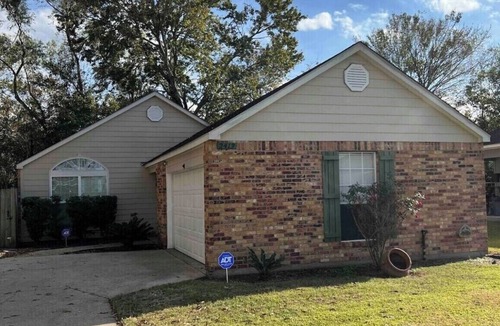 South Baton Rouge House | Location! Minutes from L’Auberge/LSU/DOWNTOWN