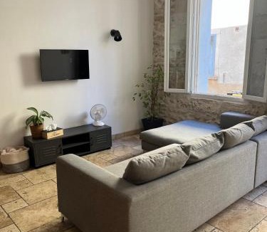 Capestang Apartment | Loccitan appartement avec local à vélo