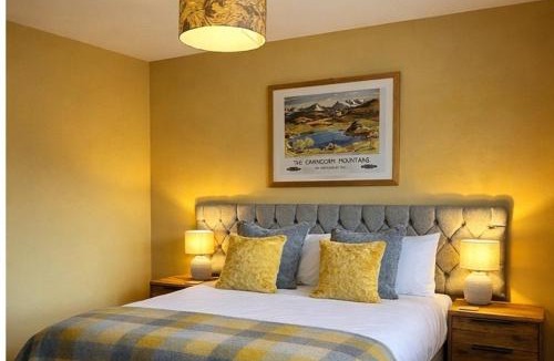 Boat of Garten House | Loch Cottage