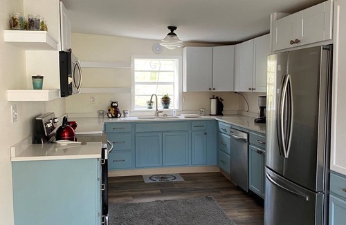 Poplar Bluff House | Loch Loma Lake House