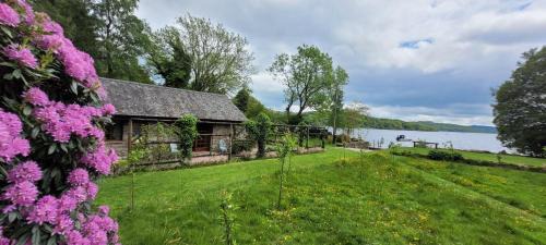 Kilcreggan House | Loch Lomond shore Boat House