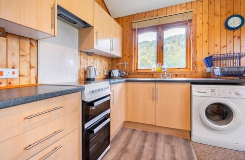 Balnain House | Loch Meiklie 3 bed by Interhome