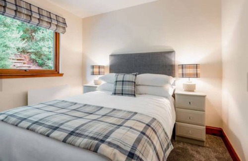 Lewiston Hotel | Loch Ness Clansman Hotel