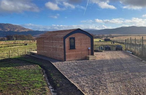 Salen Ski Chalet | Loch Shiel Luxury Pod