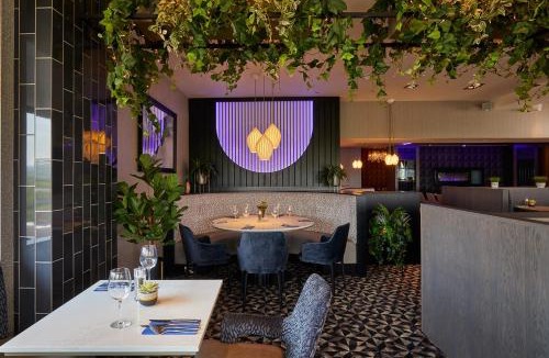 Cumnock Hotel | Lochside House Hotel & Spa