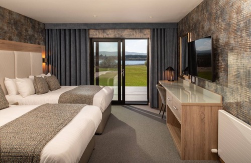 New Cumnock Hotel | Lochside House Hotel & Spa