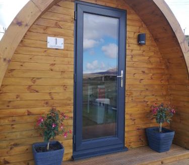 Caroy Apartment | Lochview Pods