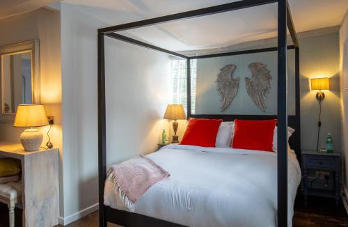 Quedgeley House | Locke's Cottage