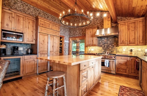 Saranac Lake House | Lockout -Reduced Bedrooms - Four Season, Lakefront, Sandy Beach, Amazing Sunsets