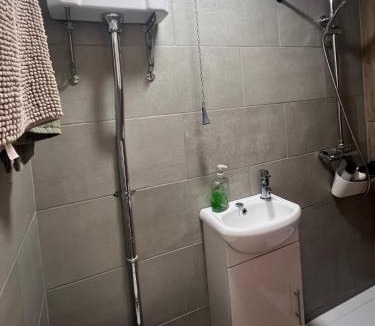 Beccles House | Locks Lane Cottage