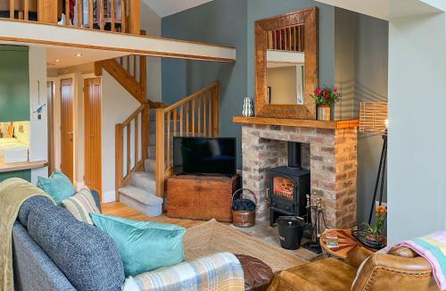 Salton House | Lockwood Barn