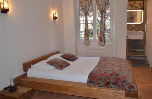 Lirac Bed & Breakfast | LOCUS AMOENUS