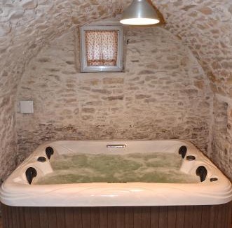 Lirac Bed & Breakfast | LOCUS AMOENUS