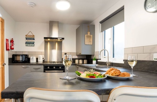 Helford Passage House | Lodge 1 by Interhome