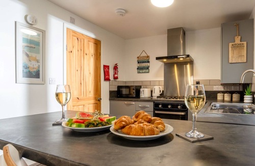 Helford Passage House | Lodge 1 by Interhome