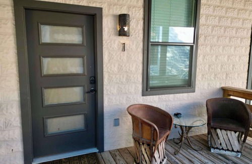 Mason Apartment | Lodge 1 on the Mason square