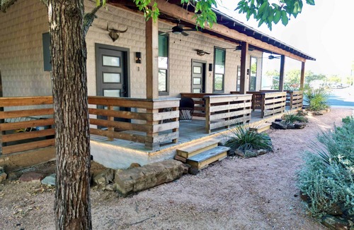 Mason Apartment | Lodge 1 on the Mason square