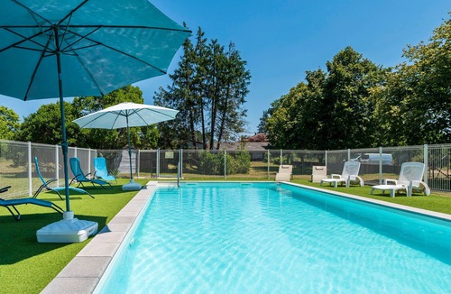 Lesperon RV Rental | 'Lodge 1' with Shared Pool, Terrace and Shared Garden