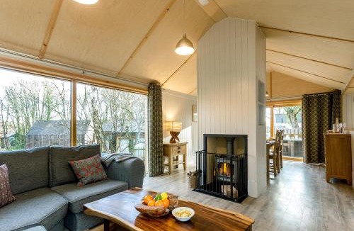 Corfe Castle House | Lodge 16