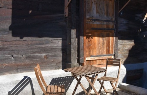 Stalden Apartment | Lodge 1891
